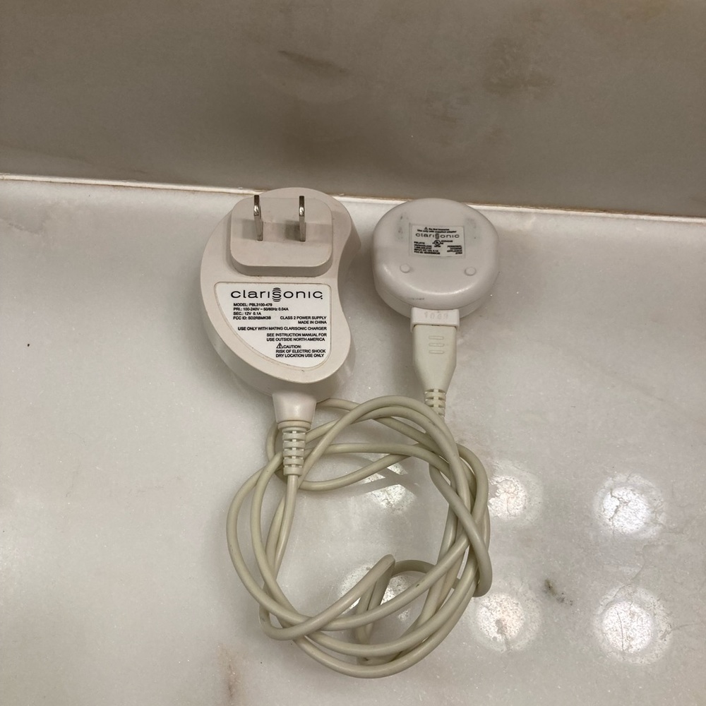 Clarisonic Charger